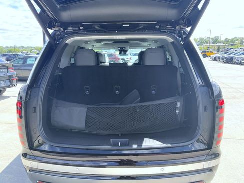 Certified 2026 Hyundai Palisade Limited AWD/4WD image 9