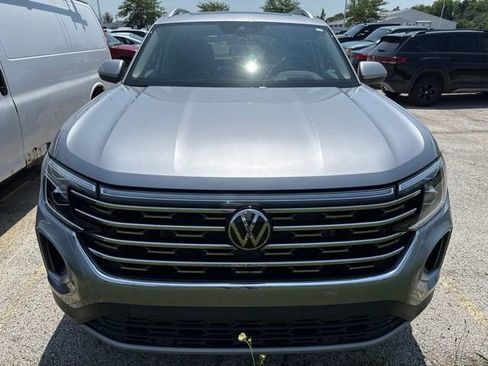 Used 2024 Volkswagen Atlas SEL AWD/4WD image 9