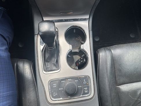 Used 2020 Jeep Grand Cherokee High Altitude image 13