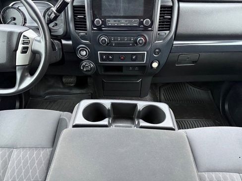 Used 2022 Nissan Titan S w/ S Utility Package image 27