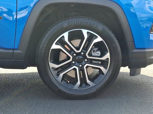 Used 2023 Jeep Compass Limited AWD/4WD image 8
