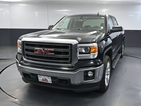 Used 2015 GMC Sierra 1500 SLE w/ SLE Value Package AWD/4WD image 12