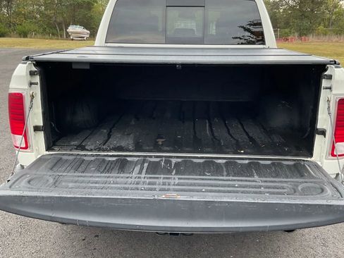 Used 2017 RAM 1500 Limited image 5