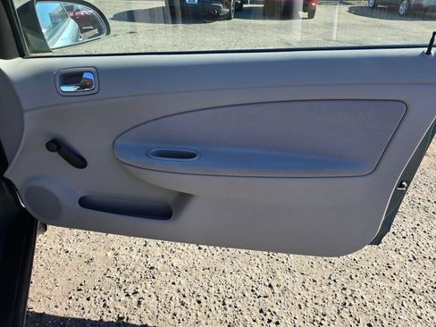 Used 2009 Chevrolet Cobalt LS FWD image 14