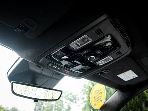 Used 2026 Cadillac Escalade V AWD/4WD image 27