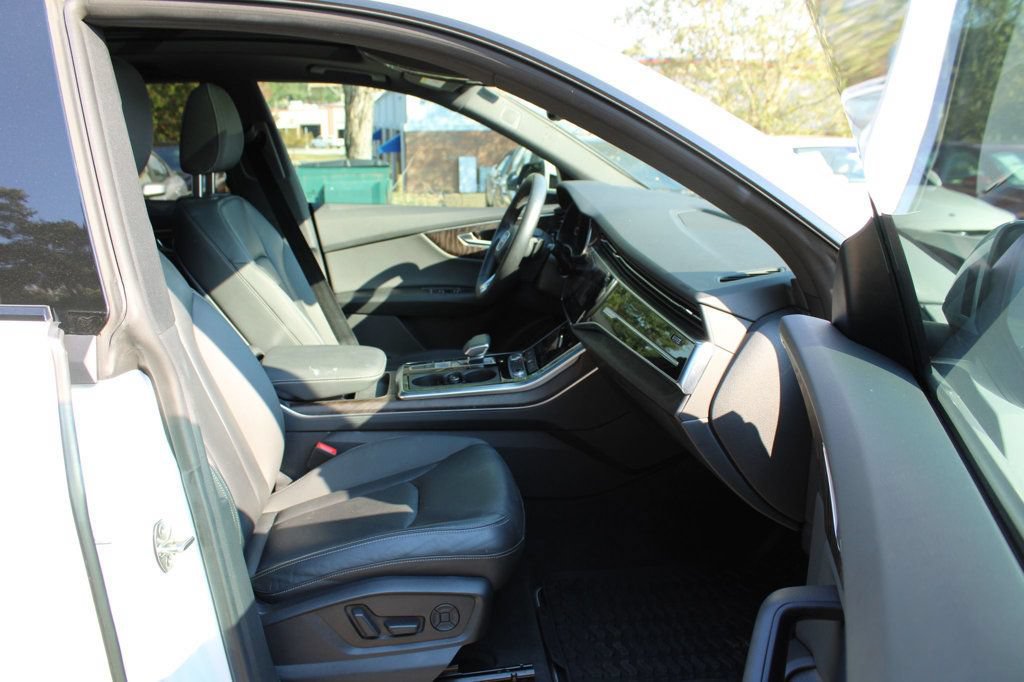 Used 2021 Audi Q8 Premium Plus AWD/4WD image 31