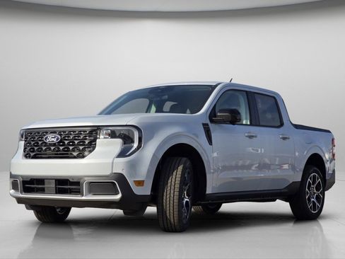 New 2026 Ford Maverick Lariat w/ 4K Tow Package image 16