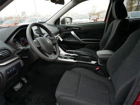 New 2026 Mitsubishi Eclipse Cross ES image 4