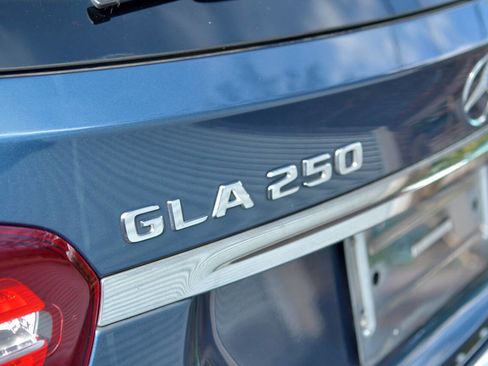 Used 2019 Mercedes-Benz GLA 250 GLA 250 4MATIC AWD 4dr SUV image 10