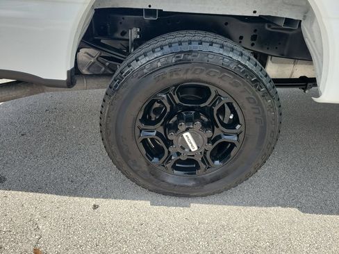 Used 2025 Ford F250 XL w/ STX Appearance Package AWD/4WD image 31