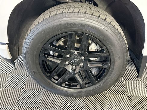 Used 2022 Chevrolet Silverado 1500 Custom w/ Rally Edition image 11