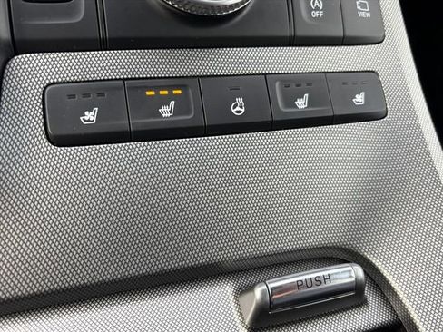 Used 2022 Hyundai Palisade Limited image 15