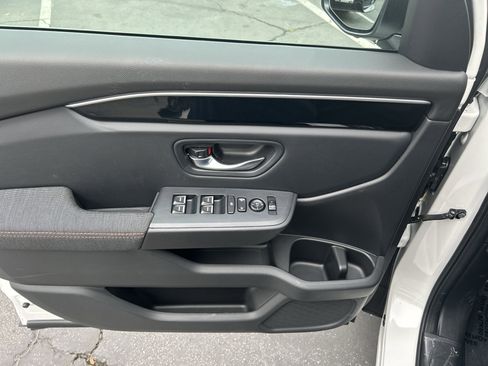 New 2026 Honda Pilot Sport image 15