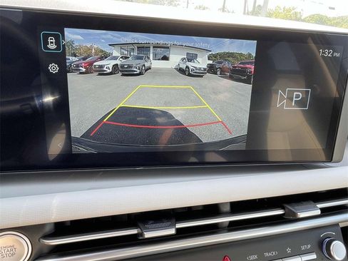 New 2026 Hyundai Tucson SE image 14