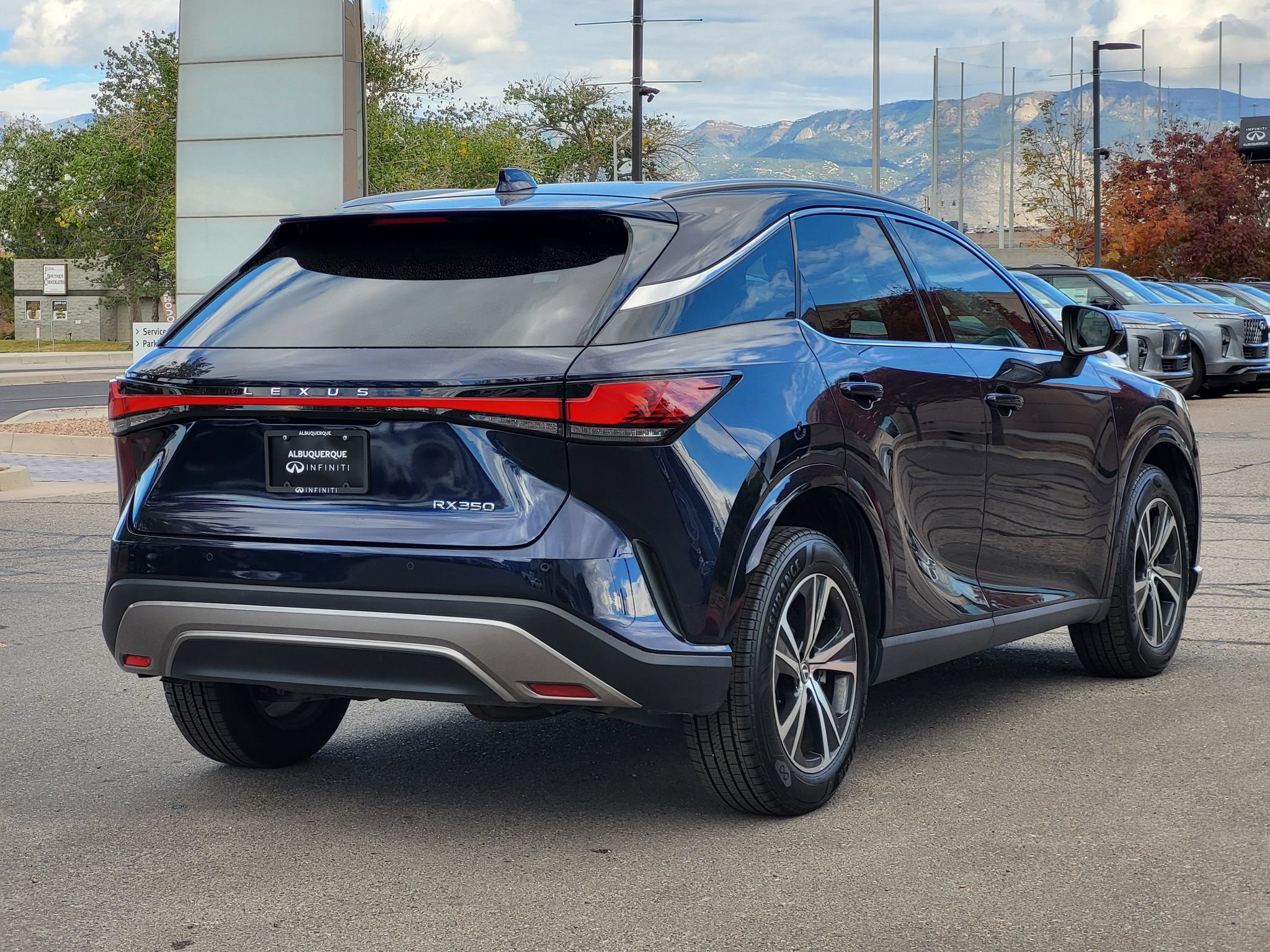 Used 2024 Lexus RX 350 Premium w/ Cold Area Package FWD image 4