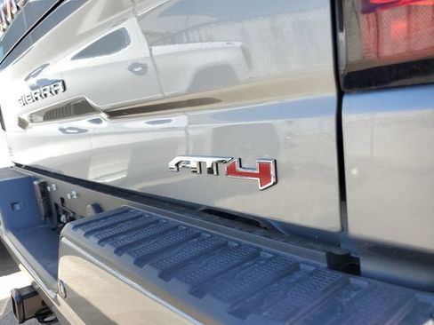 New 2026 GMC Sierra 1500 AT4 w/ AT4 Premium Package AWD/4WD image 9