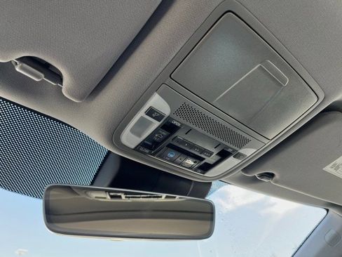 Used 2020 Acura TLX V6 w/ Technology Package image 9