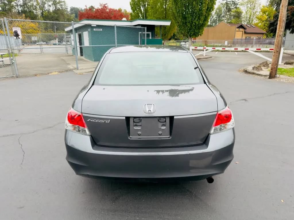 Used 2010 Honda Accord LX image 4