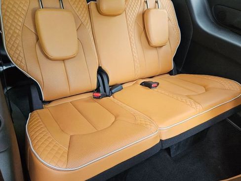 Used 2022 Chrysler Pacifica Pinnacle FWD image 28