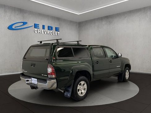 Used 2012 Toyota Tacoma 4x4 Double Cab w/ SR5 Pkg image 3