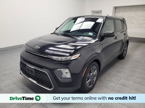 Used 2021 Kia Soul S FWD image 1