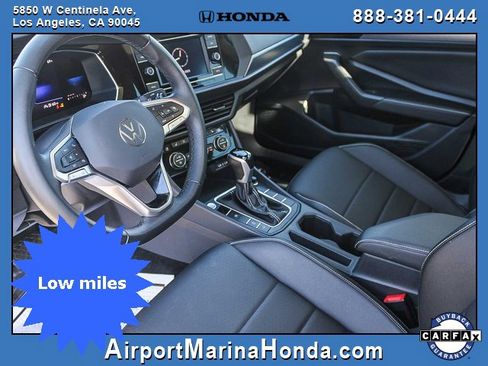 Used 2023 Volkswagen Jetta SE image 14