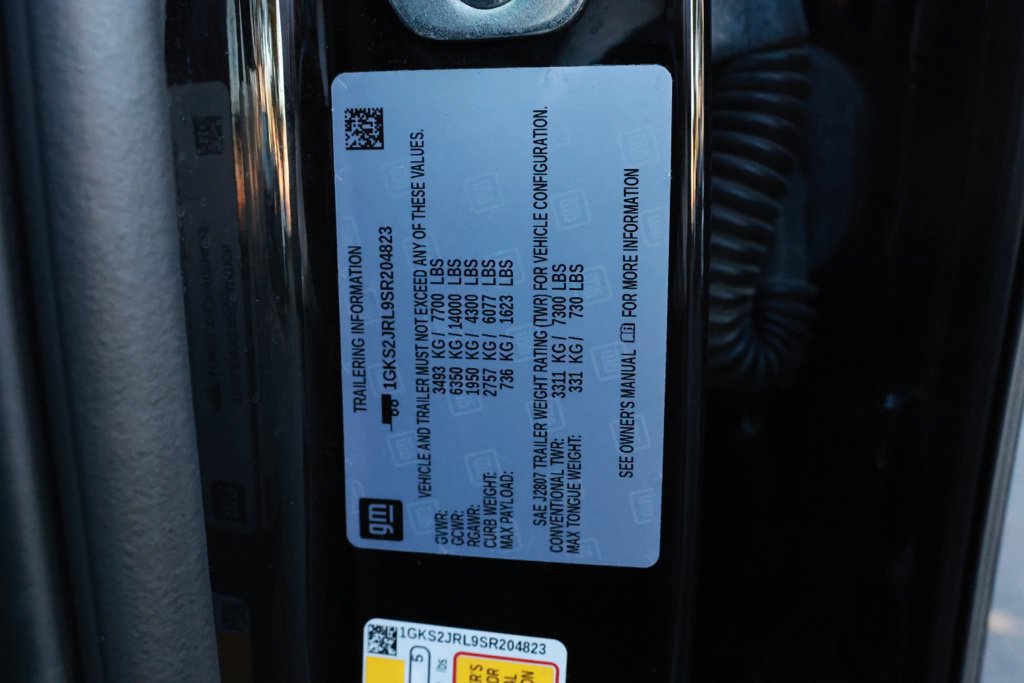 Used 2025 GMC Yukon XL Denali AWD/4WD image 44
