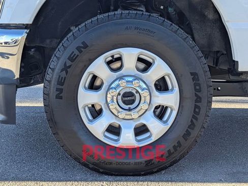 Used 2024 Ford F250 XLT image 34