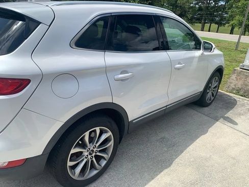 Used 2015 Lincoln MKC FWD w/ Equipment Group 101A Select image 5