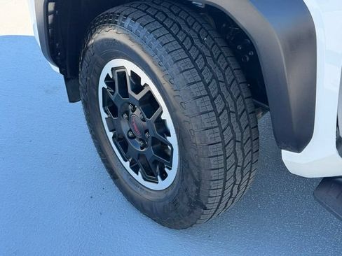 Certified 2025 Toyota 4Runner TRD Sport Premium AWD/4WD image 29