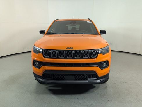 New 2026 Jeep Compass Latitude image 2