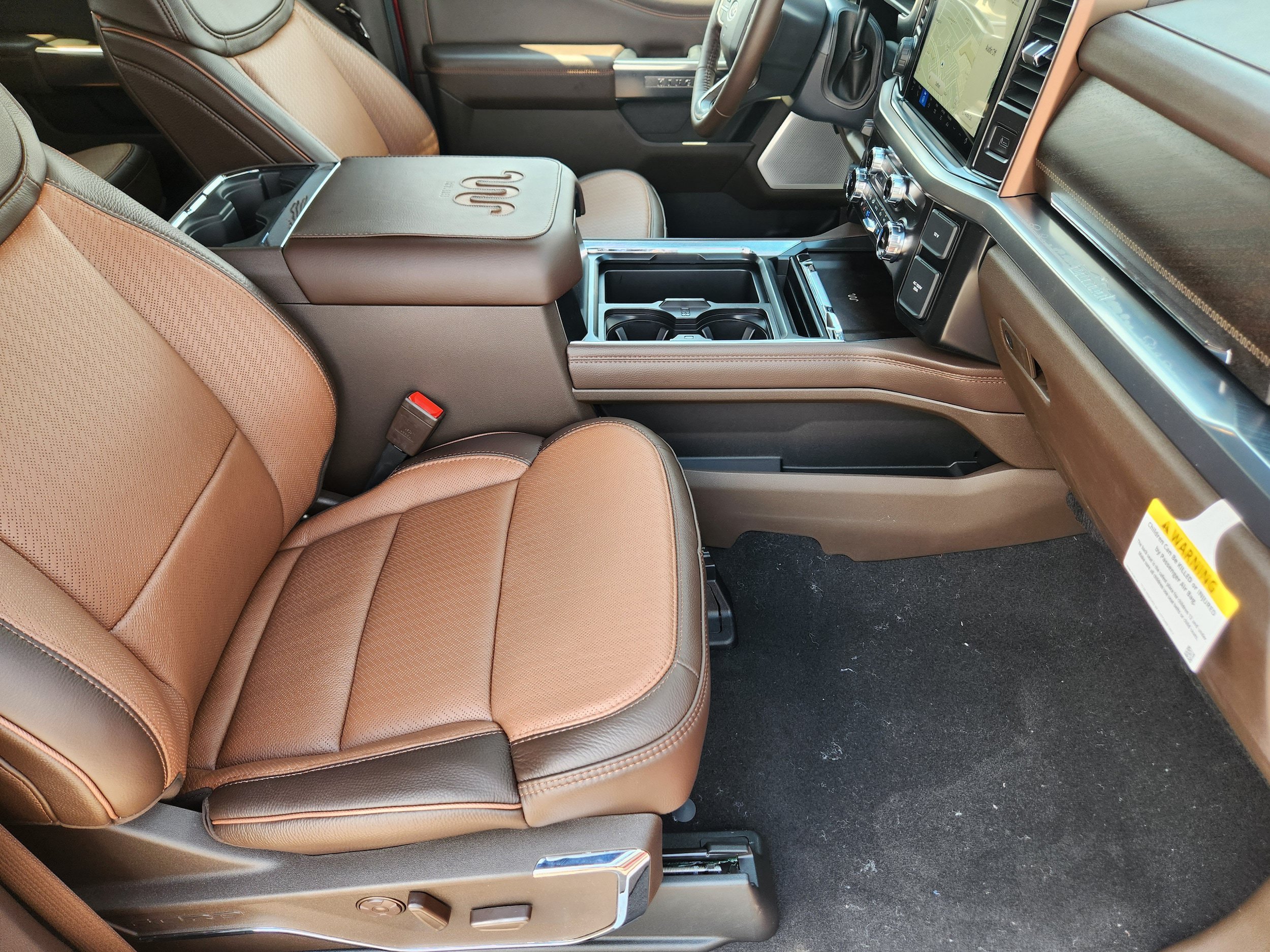 New 2026 Ford F350 King Ranch w/ FX4 Off-Road Package AWD/4WD image 10