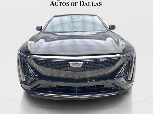 Used 2024 Cadillac Lyriq Sport w/ LPO, Floor Liner Package RWD image 3