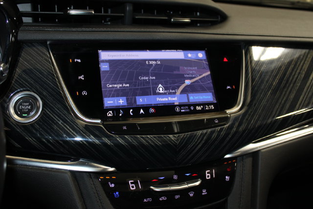 Used 2024 Cadillac XT6 Premium Luxury w/ Technology Package AWD/4WD image 11