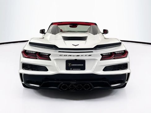 Used 2024 Chevrolet Corvette Z06 w/ Stealth Interior Trim Package RWD image 6