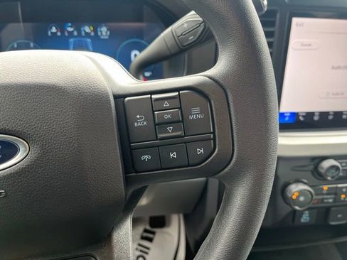 New 2026 Ford F250 XLT w/ XLT Premium Package AWD/4WD image 18