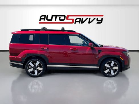 Used 2025 Hyundai Santa Fe Limited AWD/4WD image 8