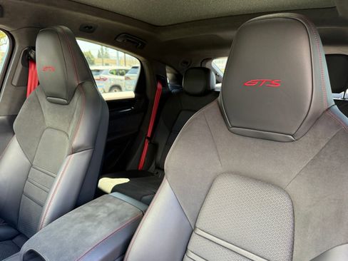 Used 2025 Porsche Cayenne GTS image 29