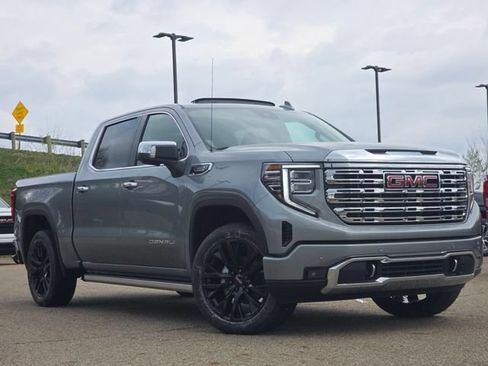 New 2026 GMC Sierra 1500 Denali w/ Denali Reserve Package AWD/4WD image 2