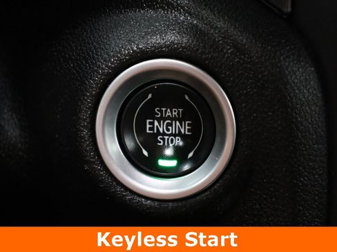 Used 2022 GMC Sierra 2500 AT4 image 16