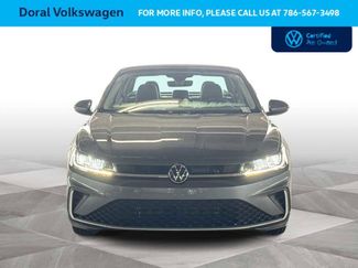 Used 2025 Volkswagen Jetta SE video 3