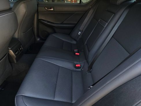 Used 2022 Lexus IS 300 AWD w/ Premium Package image 13
