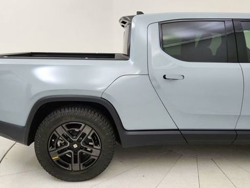 Used 2024 Rivian R1T Adventure image 7