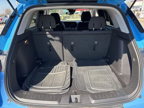 Used 2024 Chevrolet TrailBlazer LT image 25