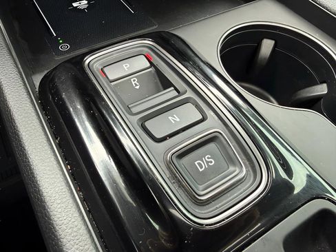 Certified 2023 Honda Pilot TrailSport image 24