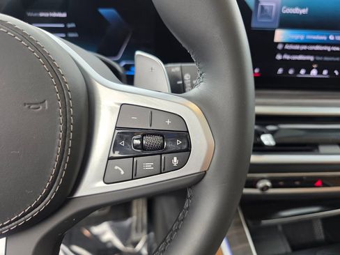 Used 2025 BMW X5 xDrive50e w/ M Sport Package image 20