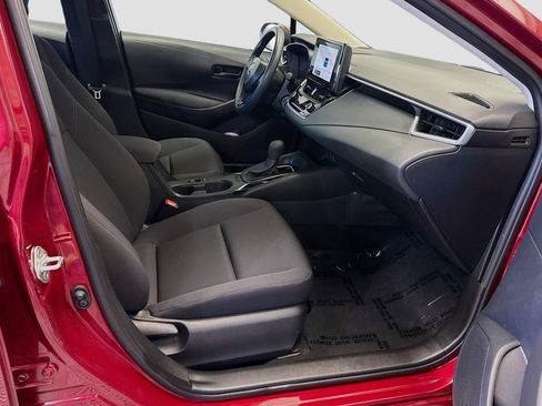 Used 2024 Toyota Corolla LE image 19