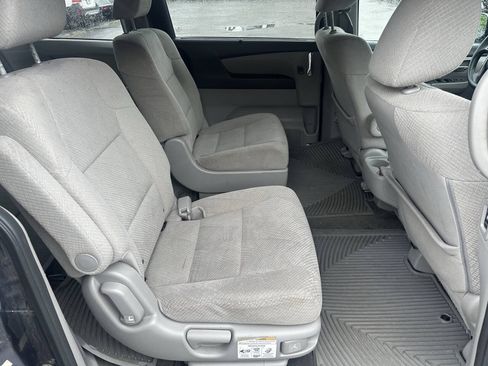 Used 2016 Honda Odyssey SE image 11