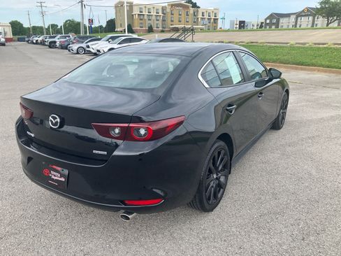 Used 2025 MAZDA MAZDA3 s FWD image 7