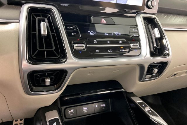 Certified 2022 Kia Sorento SX FWD image 14